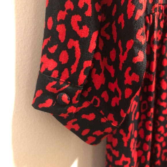 NWOT Zara Dress, Midi, red-black leopard print, size large - Picture 9 of 10